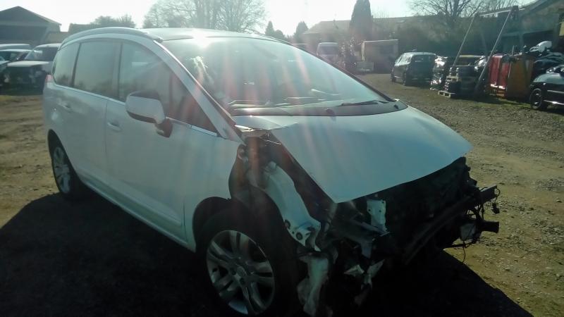 PEUGEOT 5008 1,6HDI 114 CV  accidenté