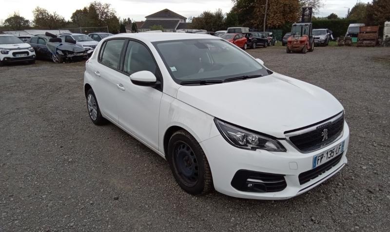 PEUGEOT 308 II  1,5 BLUE HDI 100 DERIVEVP accidenté