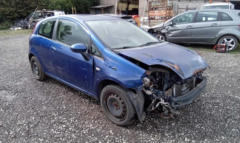 FIAT PUNTO 1,3 JTD 75 CV DYNAMIC accidenté